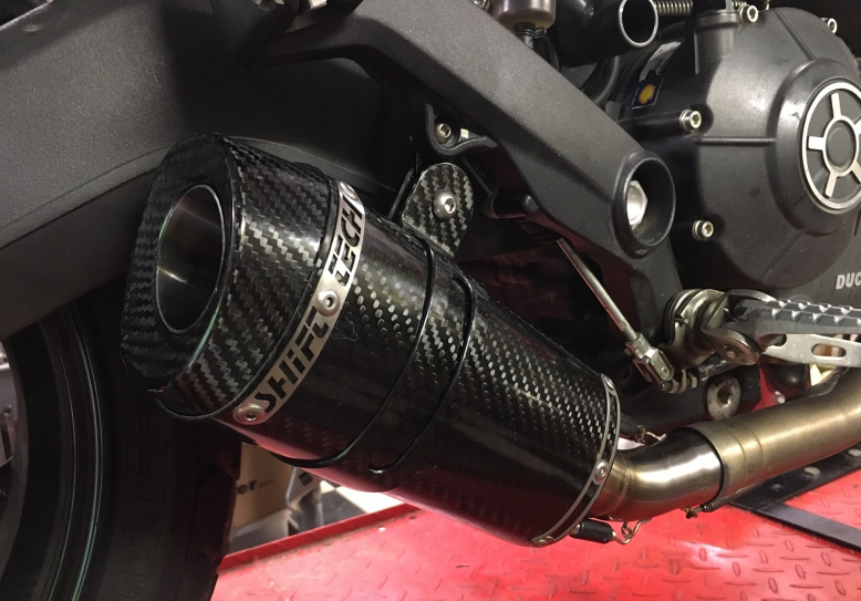 ducati scrambler carbon