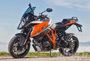 KTM 1290 Super Duke GT