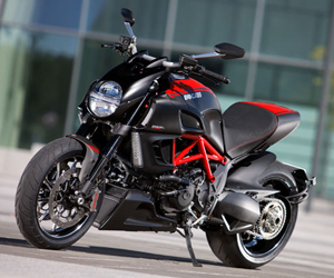 Ducati Diavel