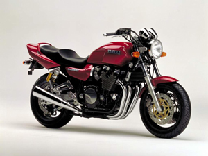 Yamaha XJR 1200