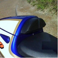 Pyramid Seat Pad | Black | Suzuki GSX-R600 1996>1999