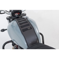 SW-Motech Legend Gear Tank Strap SLA Triumph models. (BC.TRS.11.667.10000)