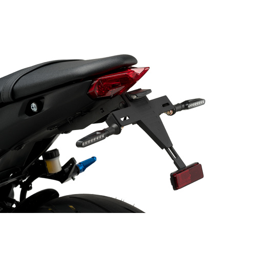 Puig Lighting Lic. Plastic Angle (Black)