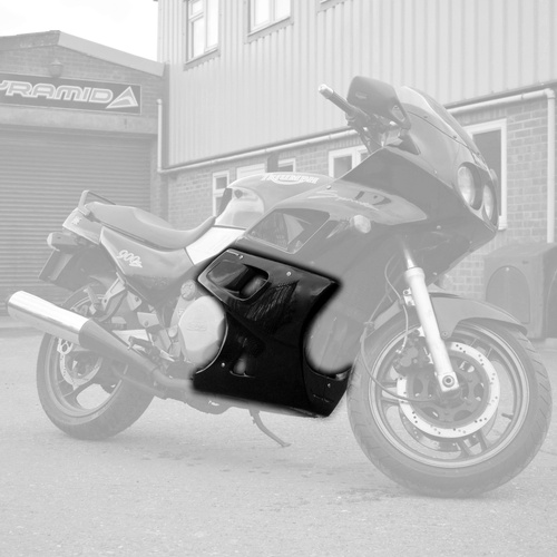 Pyramid Fairing Lowers | Unpainted | Triumph Sprint 900 1992>1994