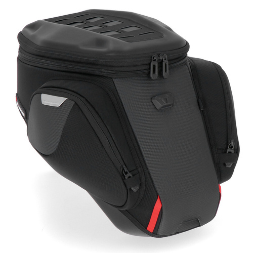 SW-Motech PRO GS tank bag. 16-20 l. (BC.TRS.00.103.30000)
