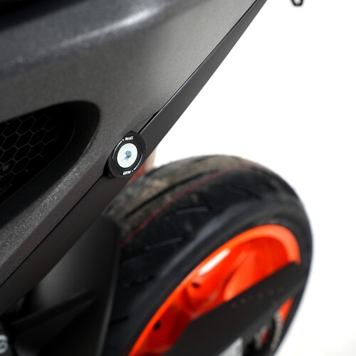R&G Racing Rear Foot Rest Blanking Plate KTM 990 Duke '24-