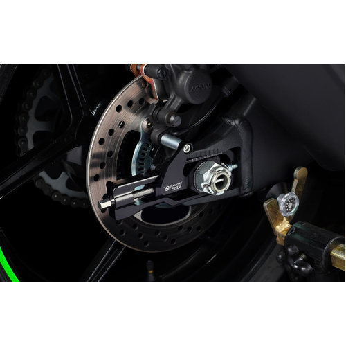 Bonamici Racing Chain Adjuster With Caliper Support To Suit Kawasaki ZX-6R (2024 - Onwards) - Black