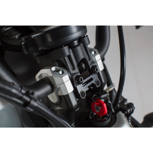 SW-Motech Bar riser.H=20 mm. Black. Yamaha XSR700 (15-20).(LEH.06.642.10000/B)
