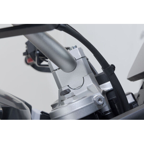 SW-Motech Bar riser. H=30 mm. Silver. BMW F 850 GS / Adv (17-), F 900 GS(23-) (LEH.07.039.12800/S)